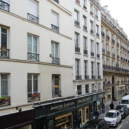 公寓 Parisian - Le Marais Studio *